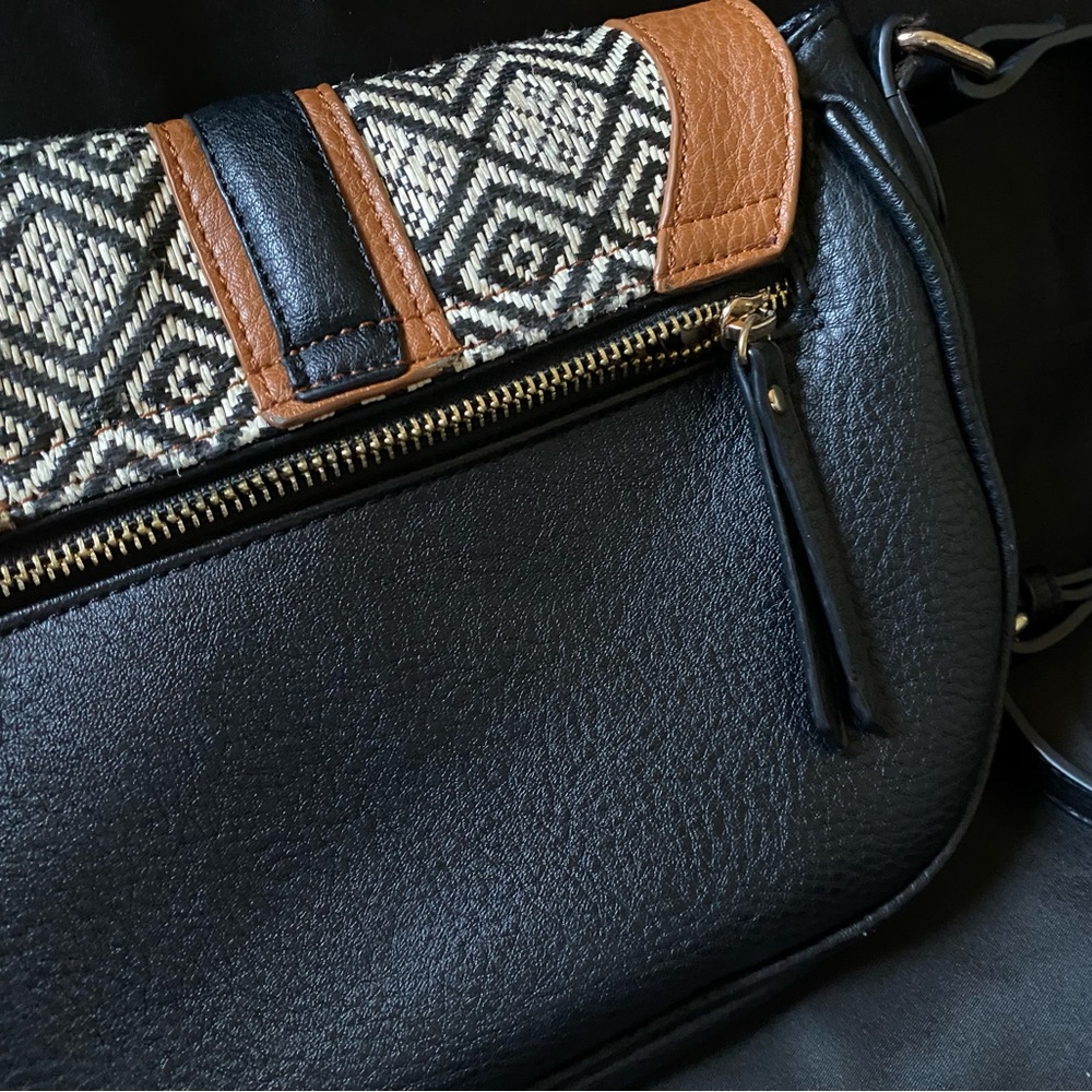 Bohemian Crossbody Purse - Picture 5 of 6